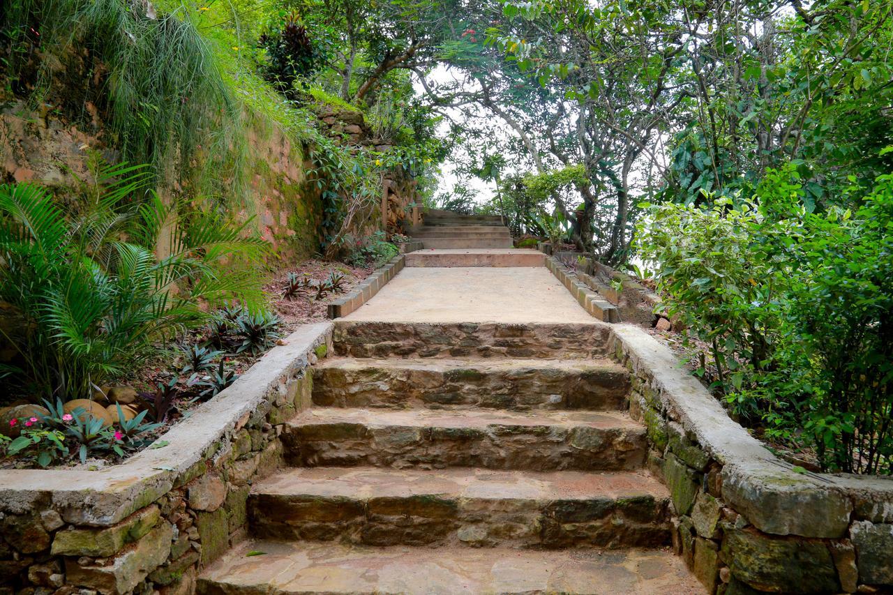 Villa Serene Kandy Exterior foto