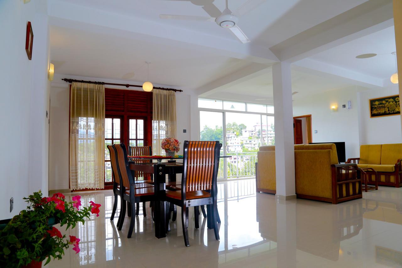 Villa Serene Kandy Exterior foto