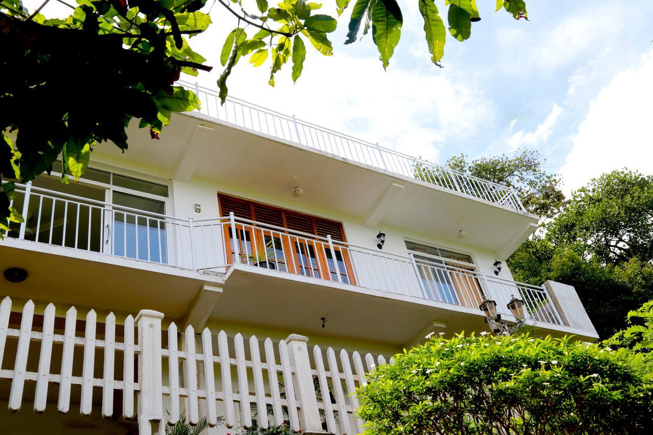 Villa Serene Kandy Exterior foto